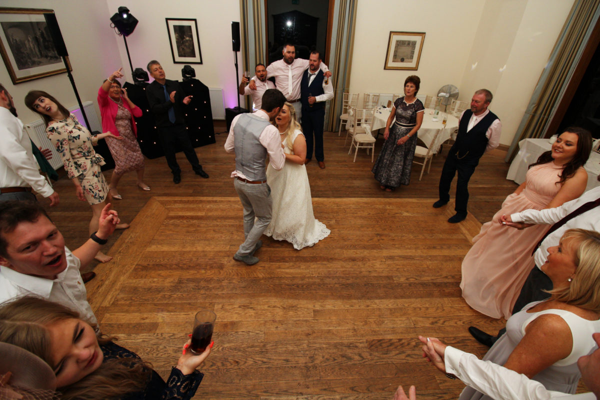 Wedding Disco Springkell