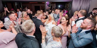 Wedding DJ Tips for packed dancefloor
